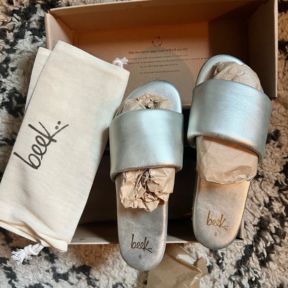 NIB Beek Baza Sandals - Size 8 - Picture 3 of 3